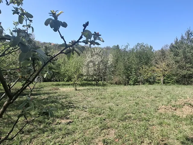 Eladó telek Balatonkenese 762 nm