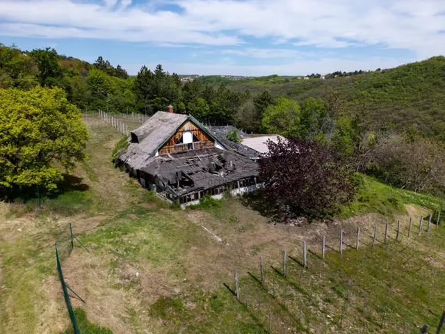 Eladó telek Lovas, Csárda út 5041 nm