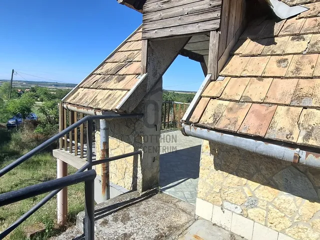 Eladó nyaraló Balatonfőkajár 44 nm