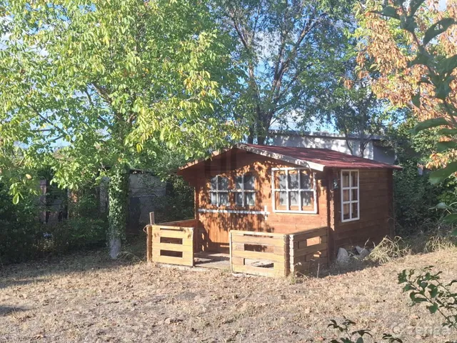 Eladó nyaraló Balatonakarattya 30 nm