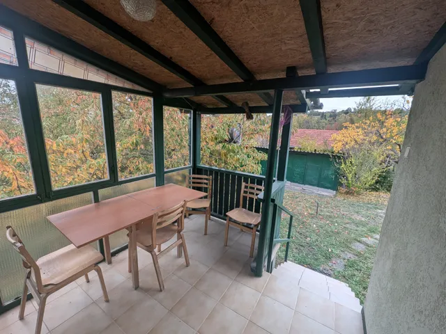 Eladó nyaraló Balatonkenese 44 nm