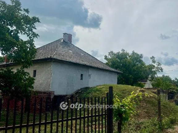 Eladó ház Balatonalmádi, Vöröshegy 93 nm