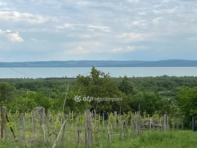 Eladó ház Balatonudvari 180 nm