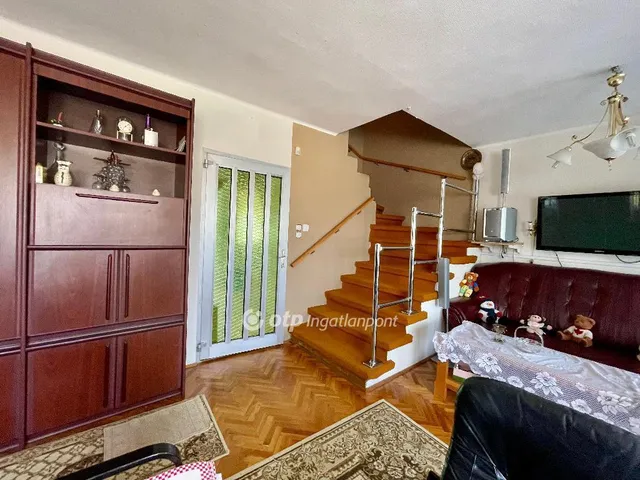 Eladó ház Pétfürdő 120 nm