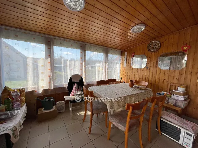 Eladó ház Pétfürdő 120 nm