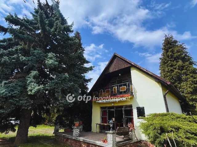 Eladó ház Ábrahámhegy 70 nm