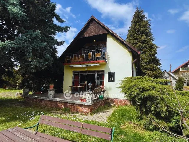 Eladó ház Ábrahámhegy 70 nm