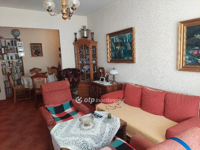 Eladó lakás Veszprém 62 nm