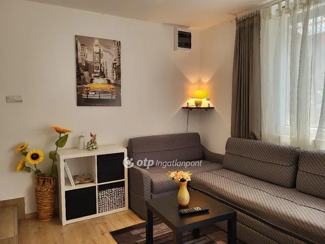 Eladó ház Siófok, Ezüstpart 135 nm