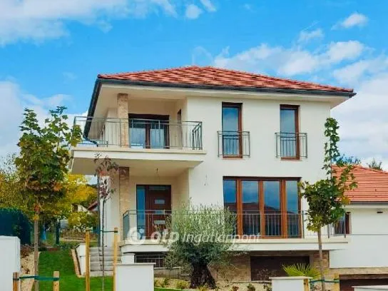 Eladó ház Balatonfüred 168 nm