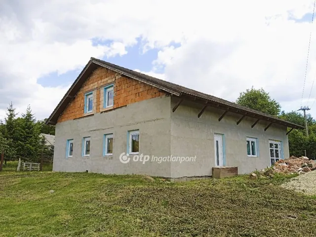 Eladó ház Csehbánya 170 nm