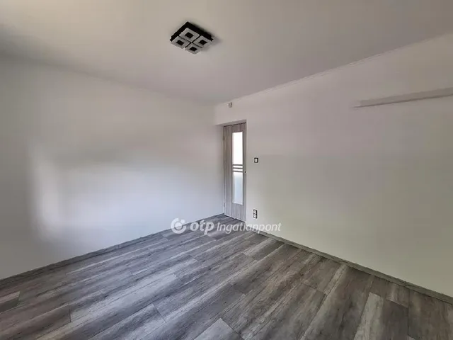Eladó ház Balatonakarattya 103 nm