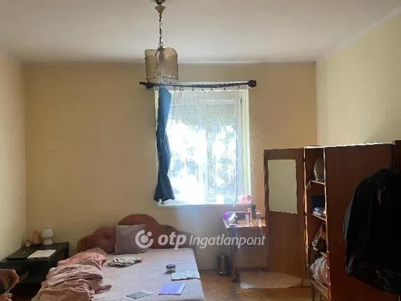 Eladó lakás Veszprém 74 nm