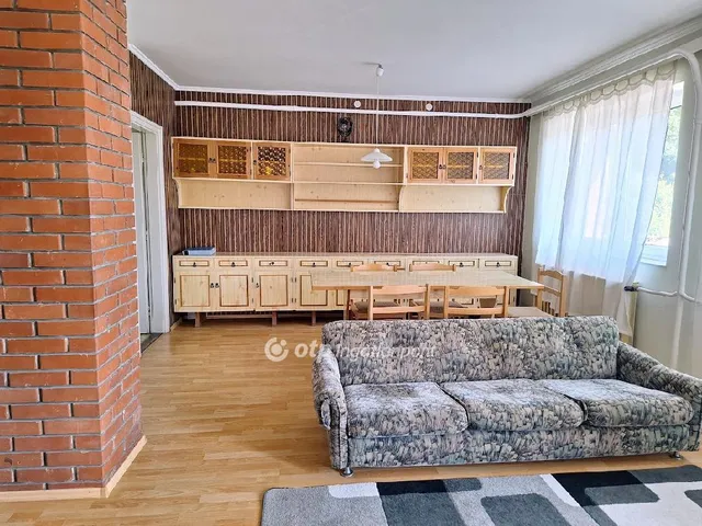 Eladó ház Veszprémfajsz 188 nm