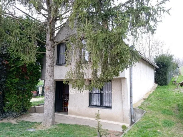 Eladó üdülő és hétvégi ház Románd 61 nm