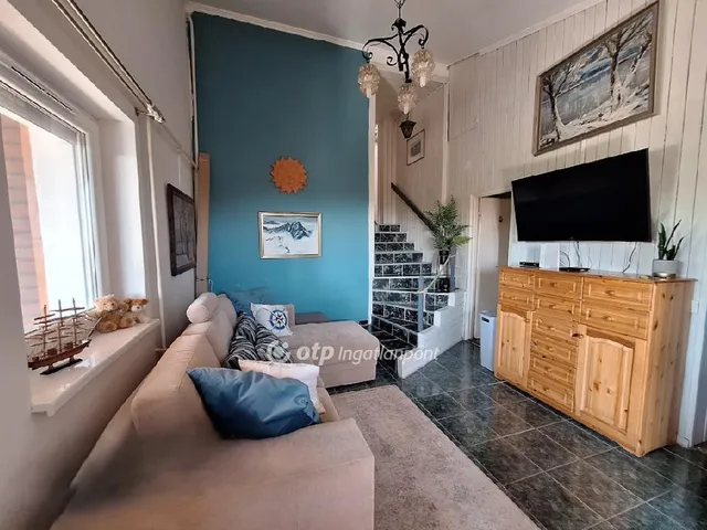 Eladó üdülő és hétvégi ház Balatonalmádi 52 nm