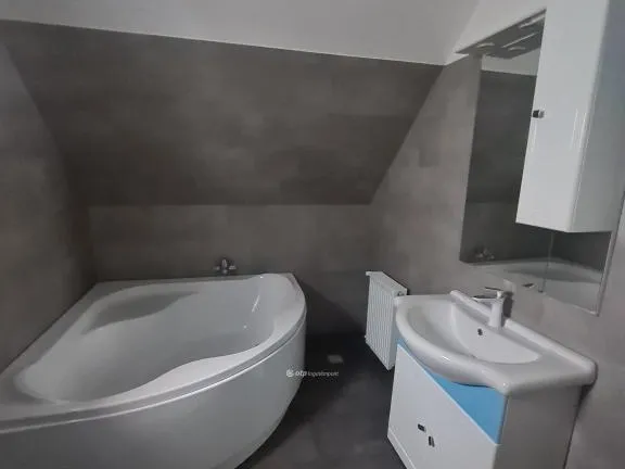 Eladó ház Veszprém, Jeruzsálemhegy 143 nm