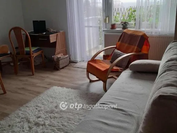 Eladó lakás Veszprém 56 nm