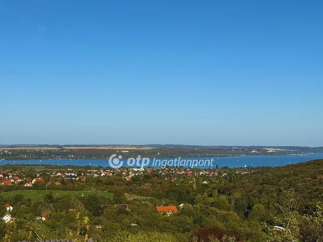 Eladó telek Szentkirályszabadja 4309 nm