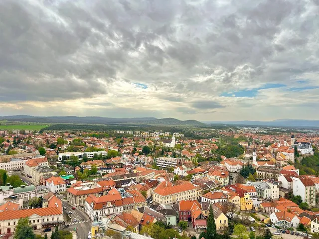 Eladó lakás Veszprém 346 nm