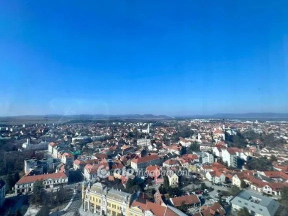 Eladó lakás Veszprém 346 nm