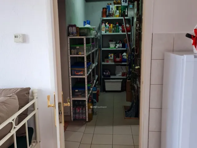 Eladó ház Veszprém, Gyulafirátót 295 nm