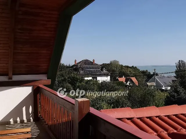 Eladó ház Badacsonytomaj 300 nm