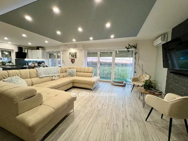 Eladó ház Szentkirályszabadja 145 nm