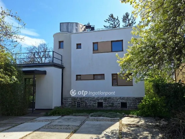 Eladó ház Balatonfüred 255 nm