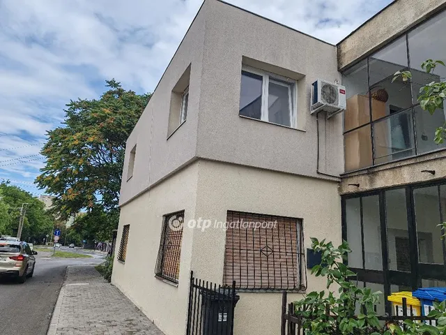 Eladó lakás Veszprém, Belváros 91 nm