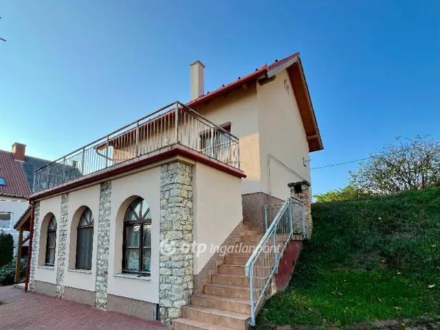 Eladó ház Balatonfüred 100 nm