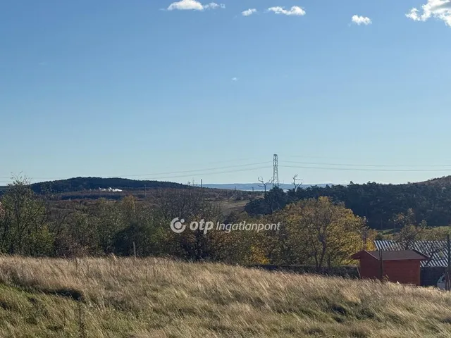 Eladó ház Királyszentistván 91 nm