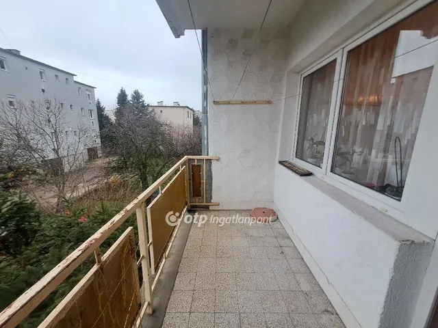 Eladó lakás Veszprém, Újtelep 80 nm