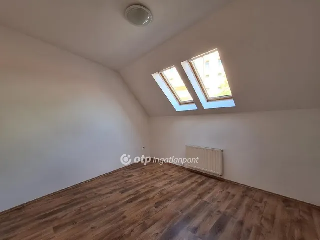 Eladó lakás Veszprém 105 nm