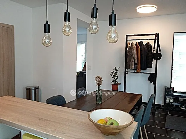 Eladó lakás Veszprém 91 nm