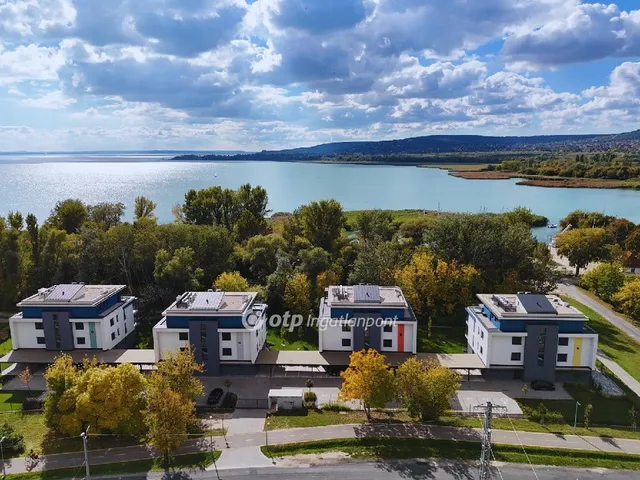 Eladó üdülő és hétvégi ház Balatonfűzfő 62 nm