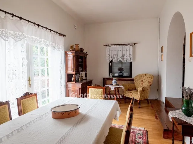 Eladó ház Paloznak 140 nm