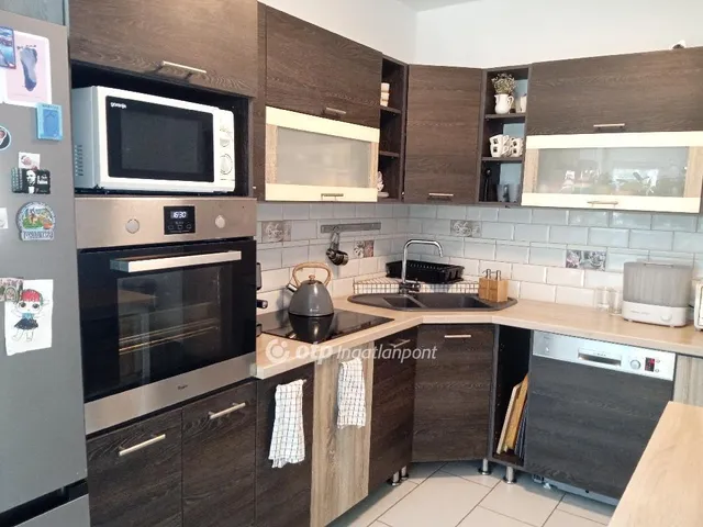 Eladó lakás Veszprém 91 nm