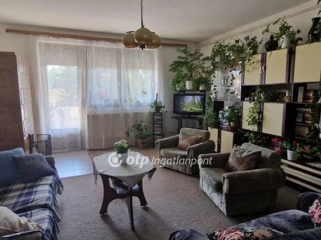 Eladó ház Veszprém, Jutaspuszta 186 nm