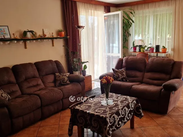 Eladó ház Veszprém 295 nm