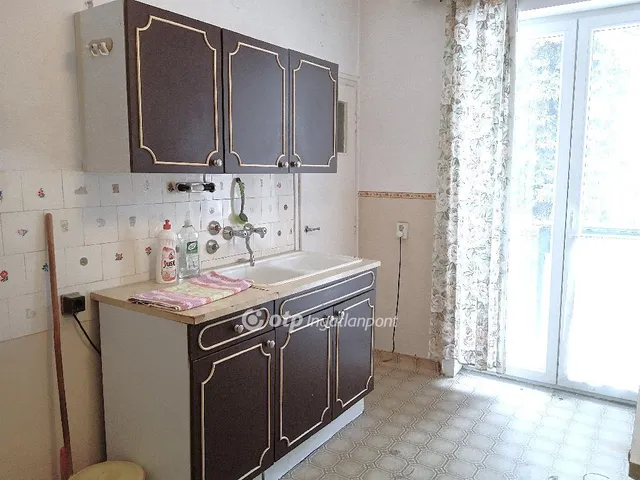 Eladó lakás Ajka 53 nm