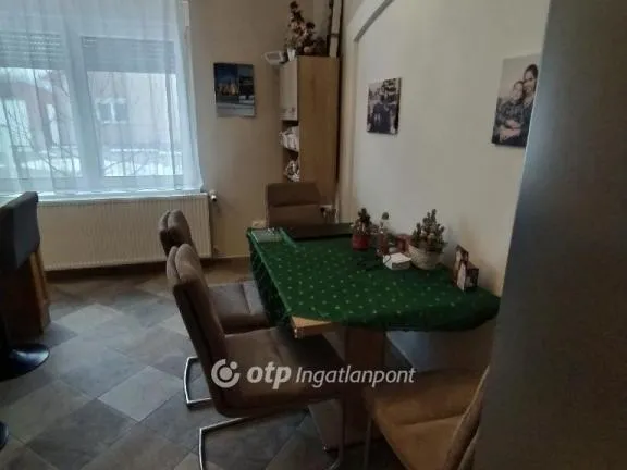 Eladó ház Sümeg 90 nm