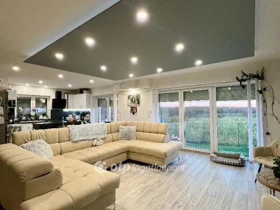 Eladó ház Szentkirályszabadja 145 nm