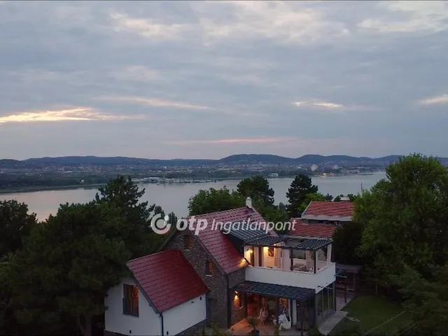 Eladó üdülő és hétvégi ház Tihany 218 nm