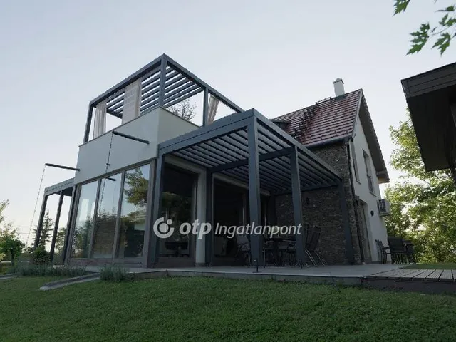 Eladó üdülő és hétvégi ház Tihany 218 nm