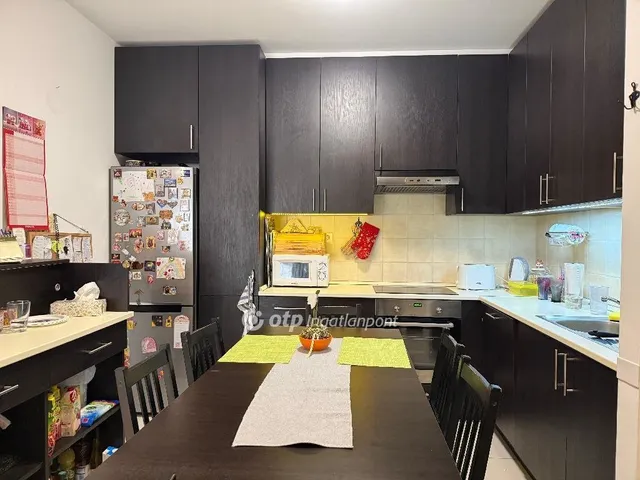 Eladó lakás Székesfehérvár 72 nm