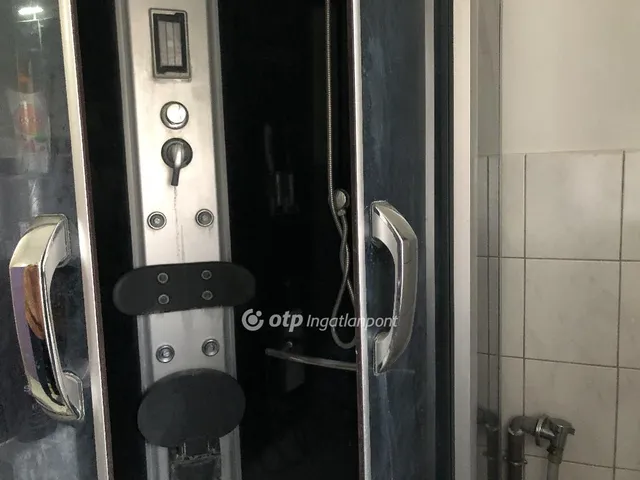 Eladó lakás Ajka 54 nm