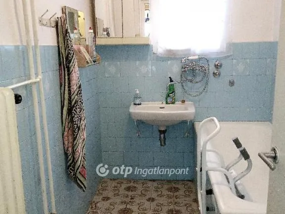 Eladó lakás Ajka 53 nm