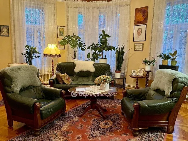 Eladó ház Veszprém 210 nm