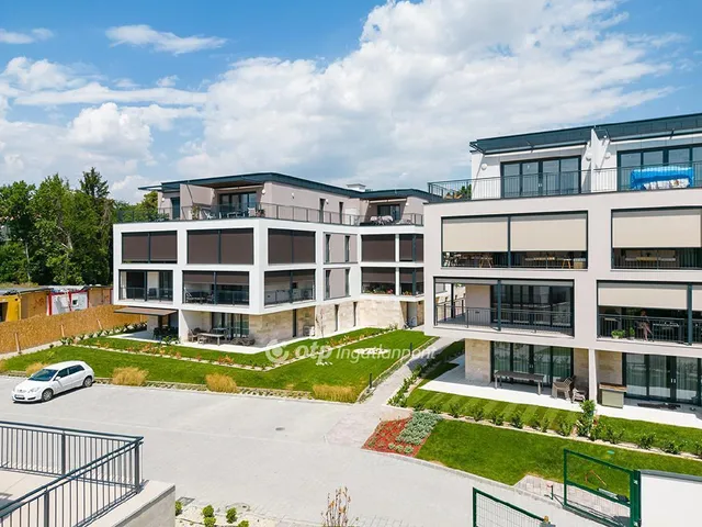 Eladó lakás Balatonkenese 77 nm